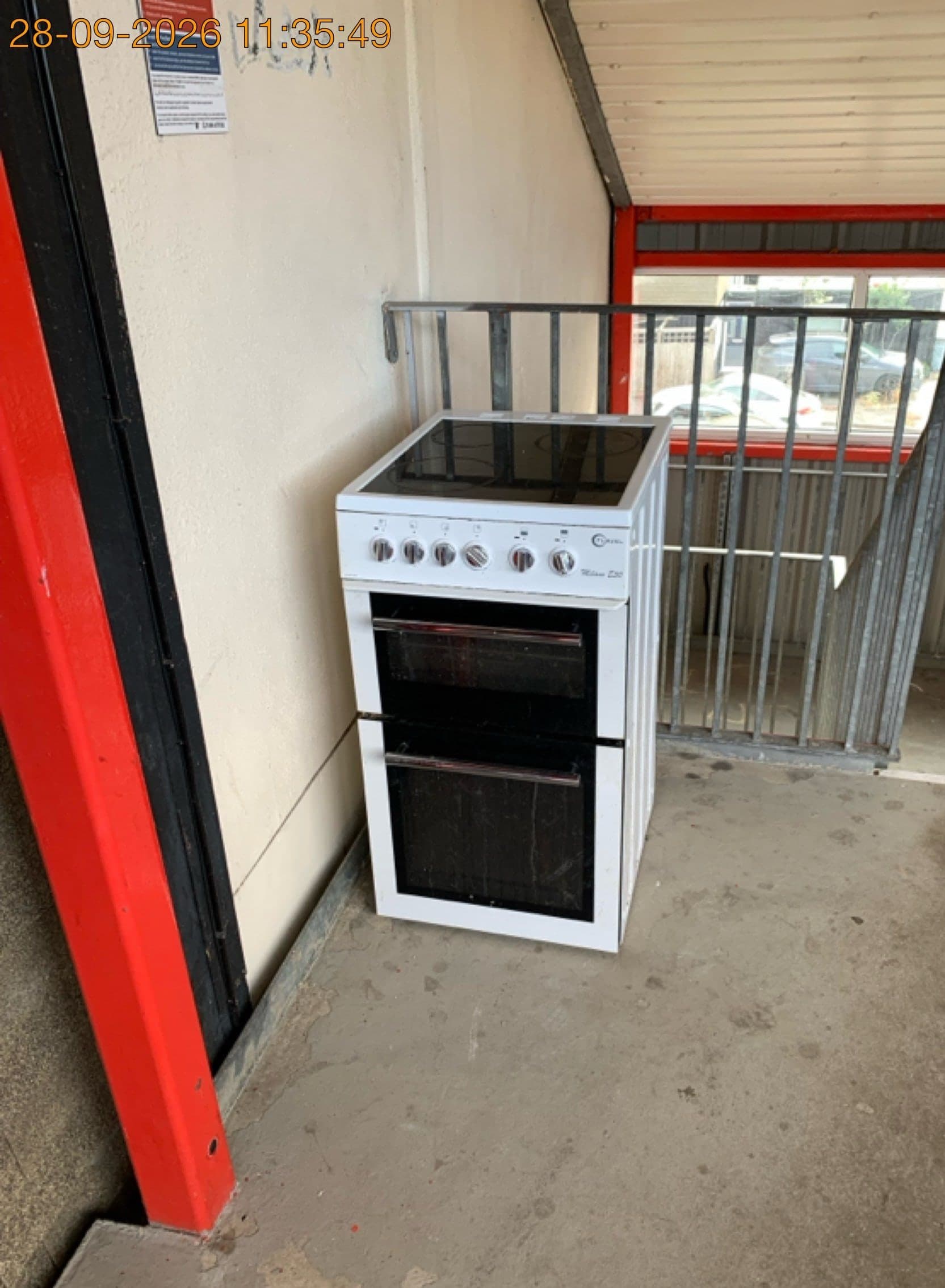 Oven & washing machine collection, Barley Fields, High Wycombe before clearance